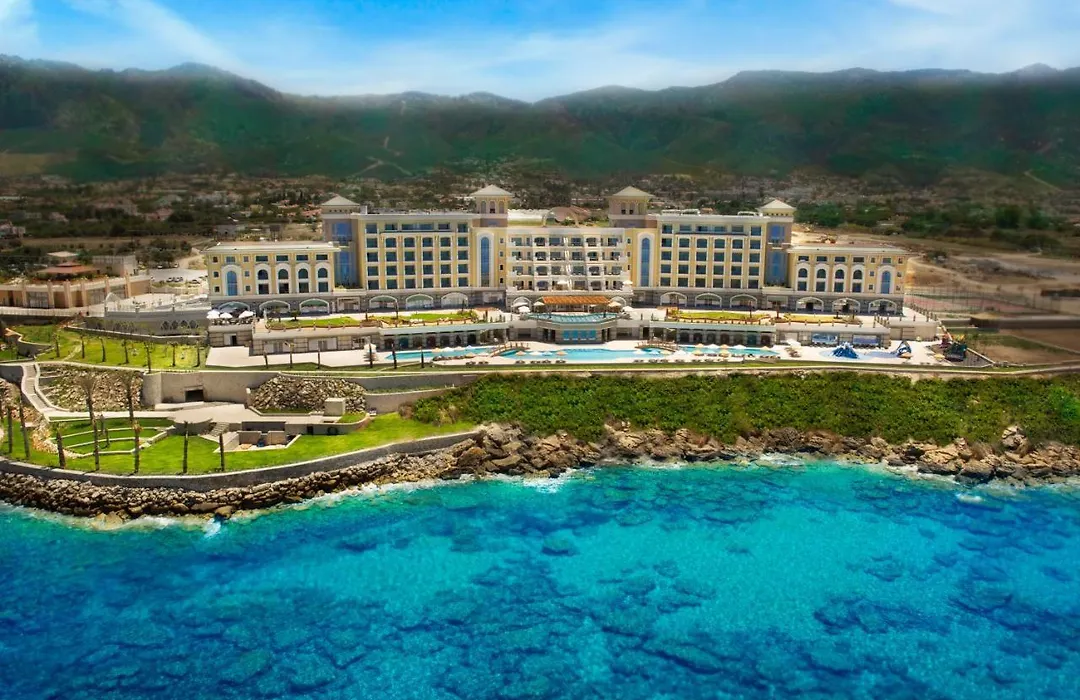 Merit Royal Premium Hotel Casino & Spa-1